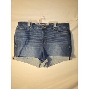 Torrid Jean Shorts Stretch Denim Cuffed Womens Plus Size 26 Comfy Stylish